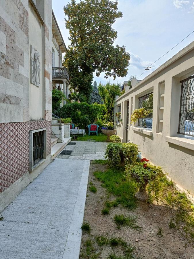 Chez Martha Bed & Breakfast Verona Exterior foto